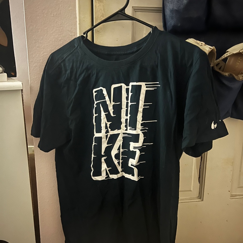 Nike Black Short Sleeve Tees Bold Graphic